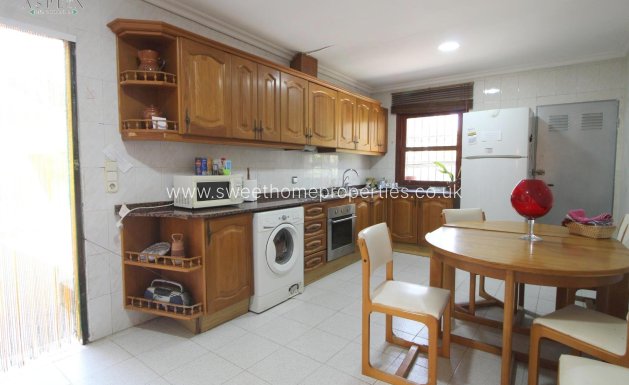 Resale - Country house - Elche
