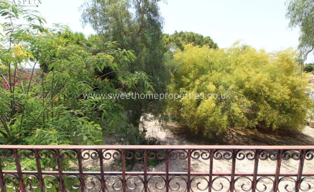 Resale - Country house - Elche