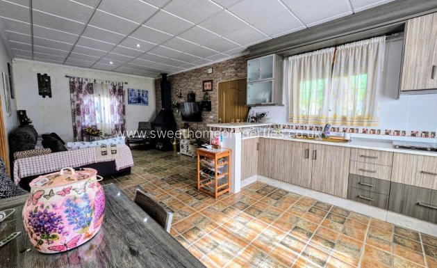 Resale - Country house - Hondon De Los Frailes