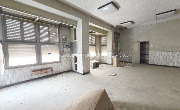 Resale - Commercial - Aspe