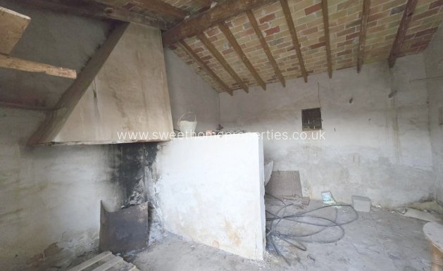 Resale - Plot - La Romana - Los joveres