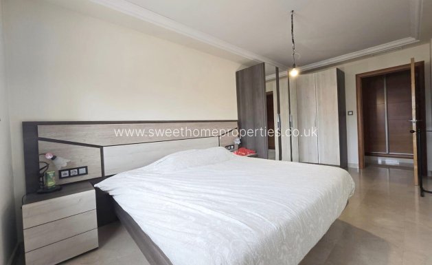 Resale - Villa - Aspe