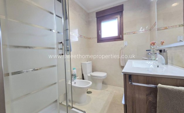 Resale - Villa - Aspe