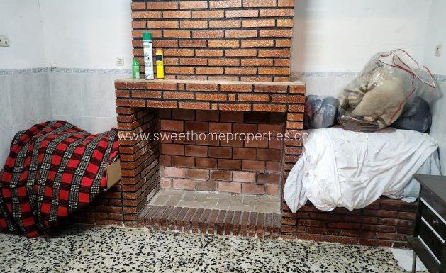 Resale - Town house - Pinoso - Comunidad valenciana