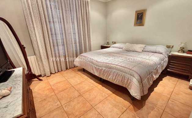 Resale - Town house - Aspe