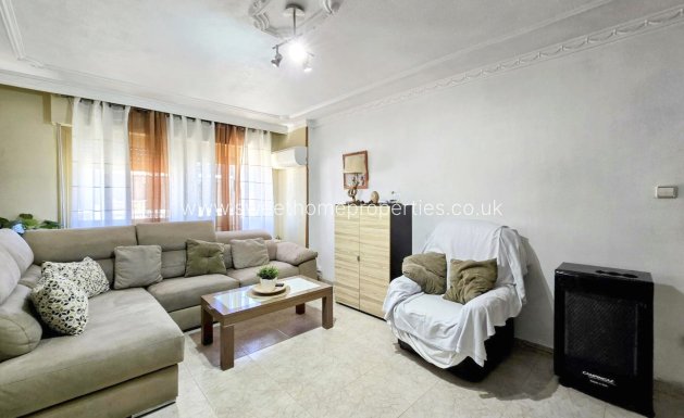 Resale - Town house - Aspe