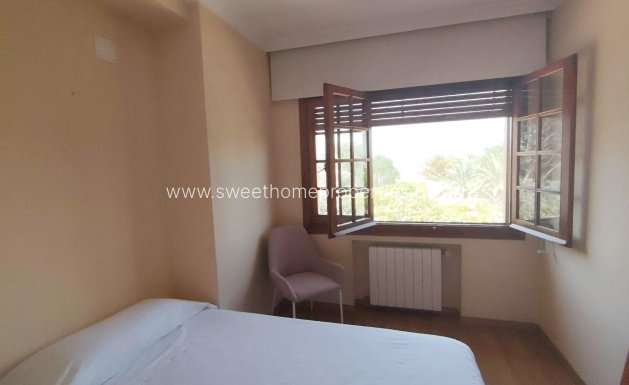 Resale - Villa - Petrer - Comunidad valenciana