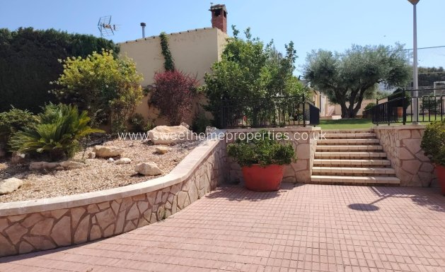 Resale - Villa - Petrer - Comunidad valenciana
