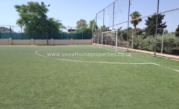 Resale - Villa - Petrer - Comunidad valenciana