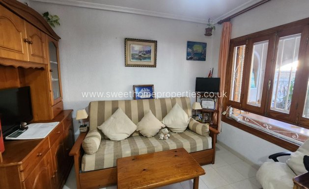Resale - Town house - Torrevieja - Aldea del mar