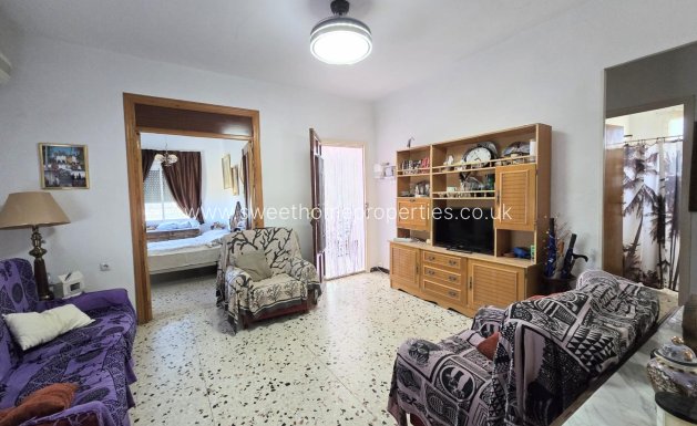 Resale - Villa - Aspe
