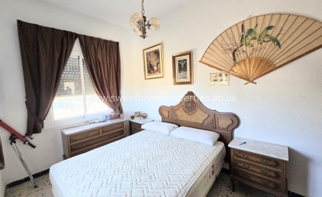 Resale - Villa - Aspe