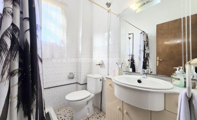 Resale - Villa - Aspe