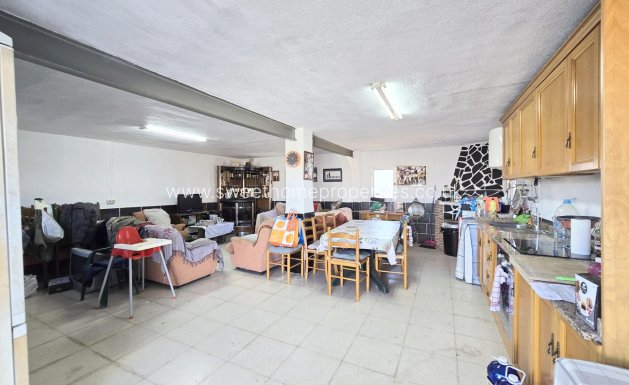 Resale - Villa - Aspe