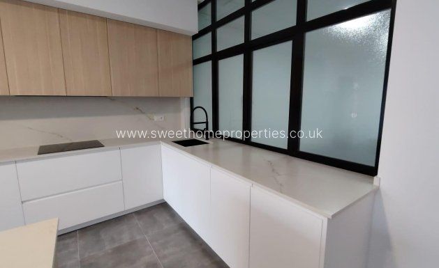 Resale - Town house - Monforte del Cid - Centro