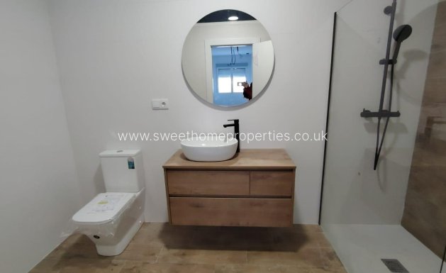 Resale - Town house - Monforte del Cid - Centro