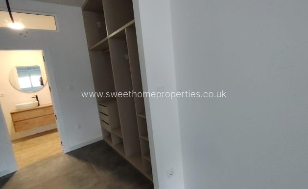 Resale - Town house - Monforte del Cid - Centro