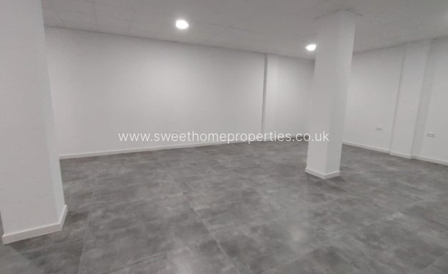 Resale - Town house - Monforte del Cid - Centro