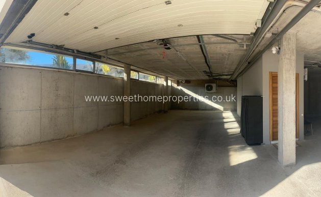 Resale - Villa - Petrer - Loma badá