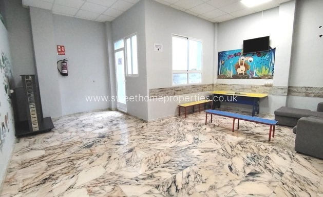 Resale - Commercial - Monforte del Cid - Comunidad valenciana