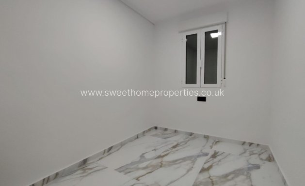 Reventa - Apartment - Elche