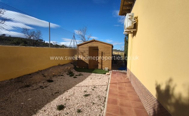 Reventa - Casa de campo - Hondon De Los Frailes
