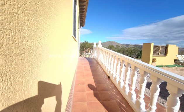 Reventa - Casa de campo - Hondon De Los Frailes