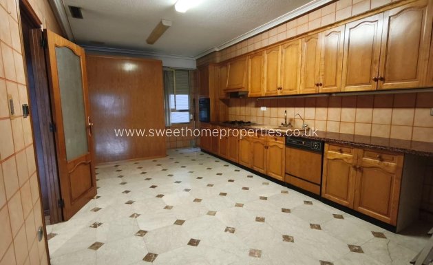 Resale - Apartment - Novelda - CENTRO