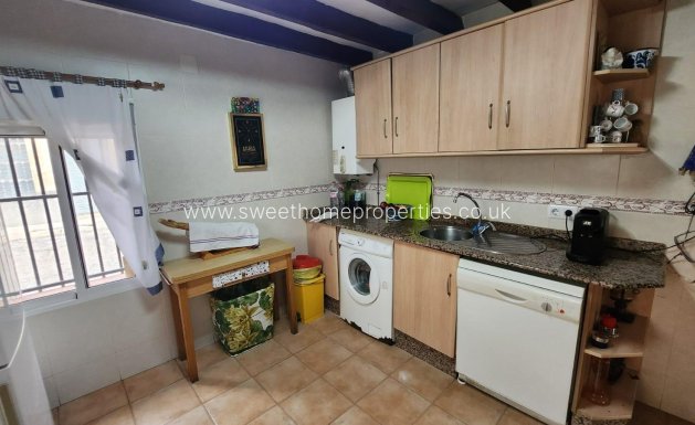 Herverkoop - Villa - Hondon De Las Nieves - LA CANALOSA