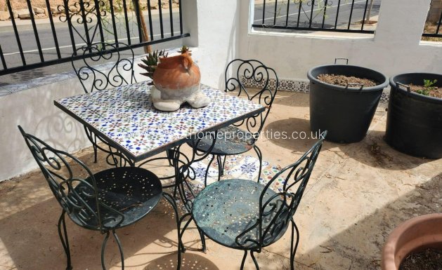 Herverkoop - Villa - Hondon De Las Nieves - LA CANALOSA