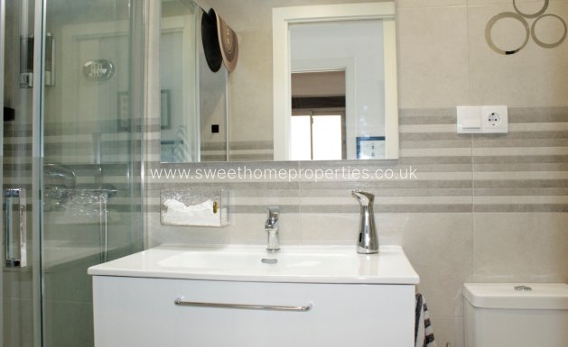 Resale - Apartment - Villamartin - Los Dolses