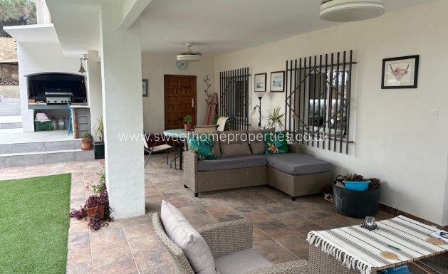 Resale - Villa - Elche - Carrus