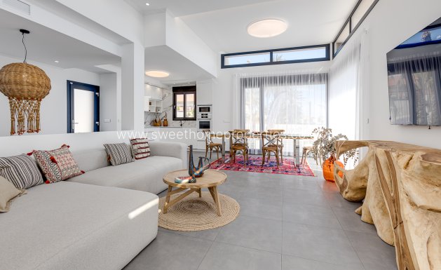 New Build - Villa - Torrevieja - La Mata