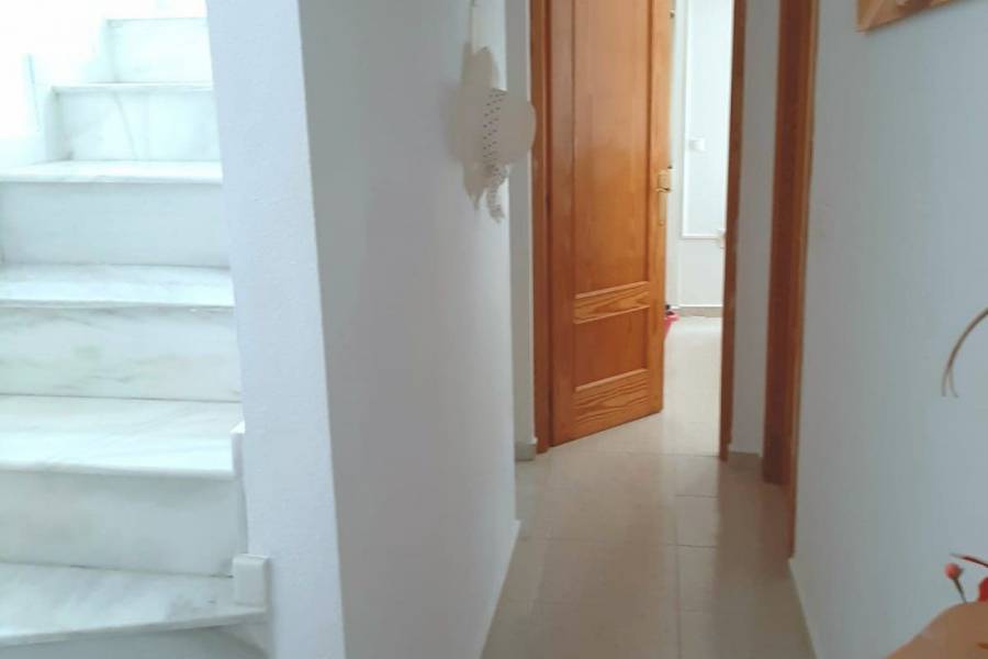 Re-sale - Apartment - Gran Alacant - Avda. mediterraneo