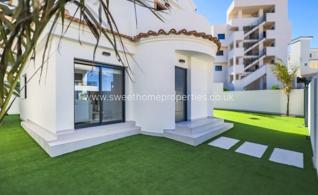 New Build - Villa - Orihuela Costa - Lomas de Cabo Roig
