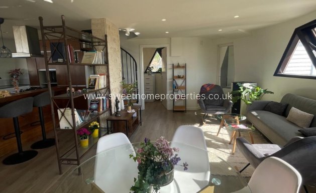 Resale - Country house - Pinoso