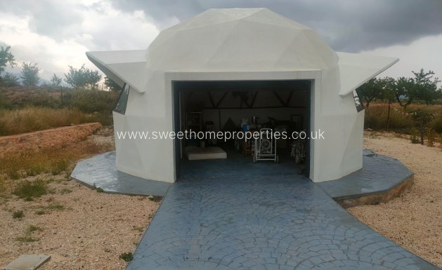 Resale - Country house - Pinoso