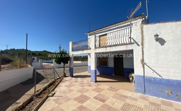 Resale - Country house - Sax