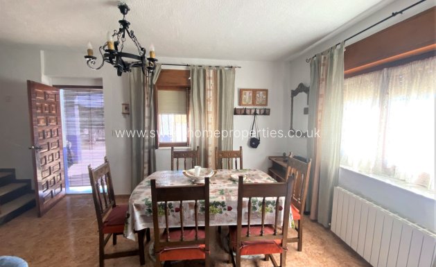 Resale - Country house - Sax