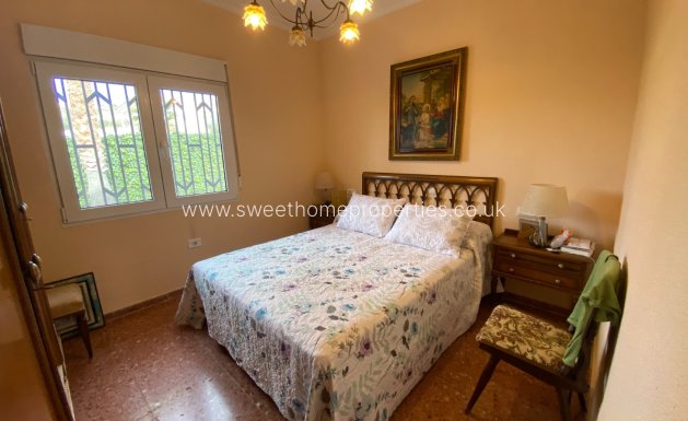 Resale - Country house - Sax