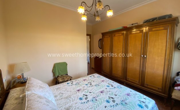 Resale - Country house - Sax