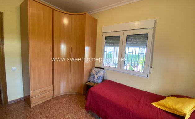 Resale - Country house - Sax