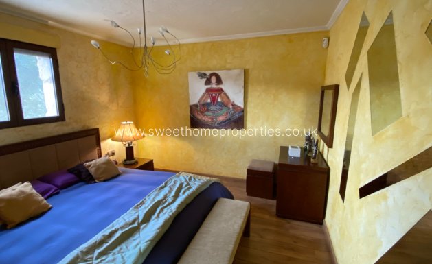 Resale - Country house - Sax