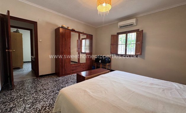 Reventa - Casa de campo - Monovar