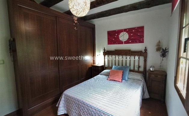 Resale - Country house - Novelda