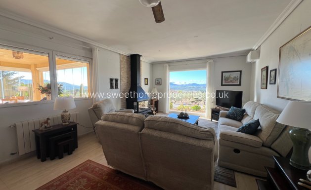 Resale - Country house - Sax