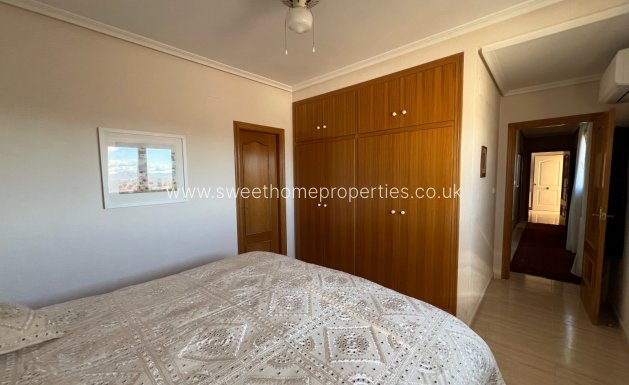 Resale - Country house - Sax