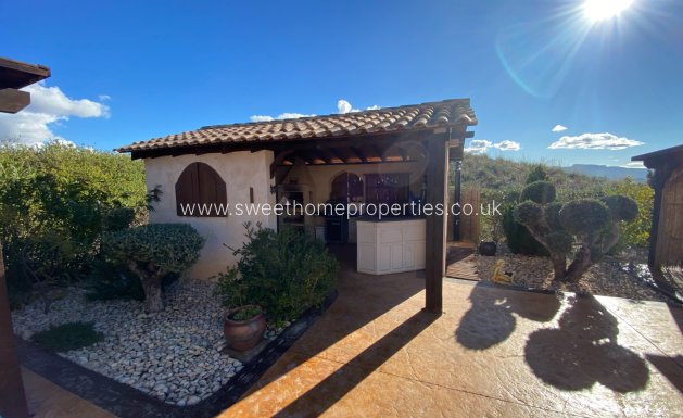 Resale - Country house - Sax