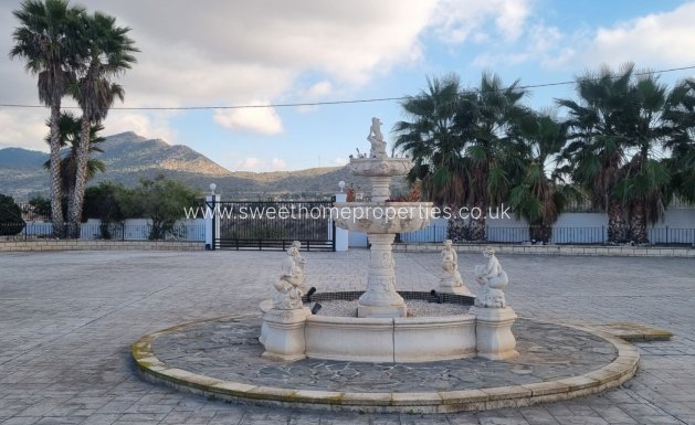 Resale - Villa - Hondón de los Fráiles