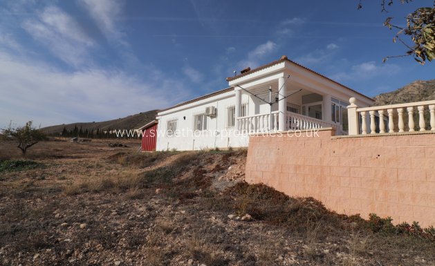 Resale - Villa - La Romana